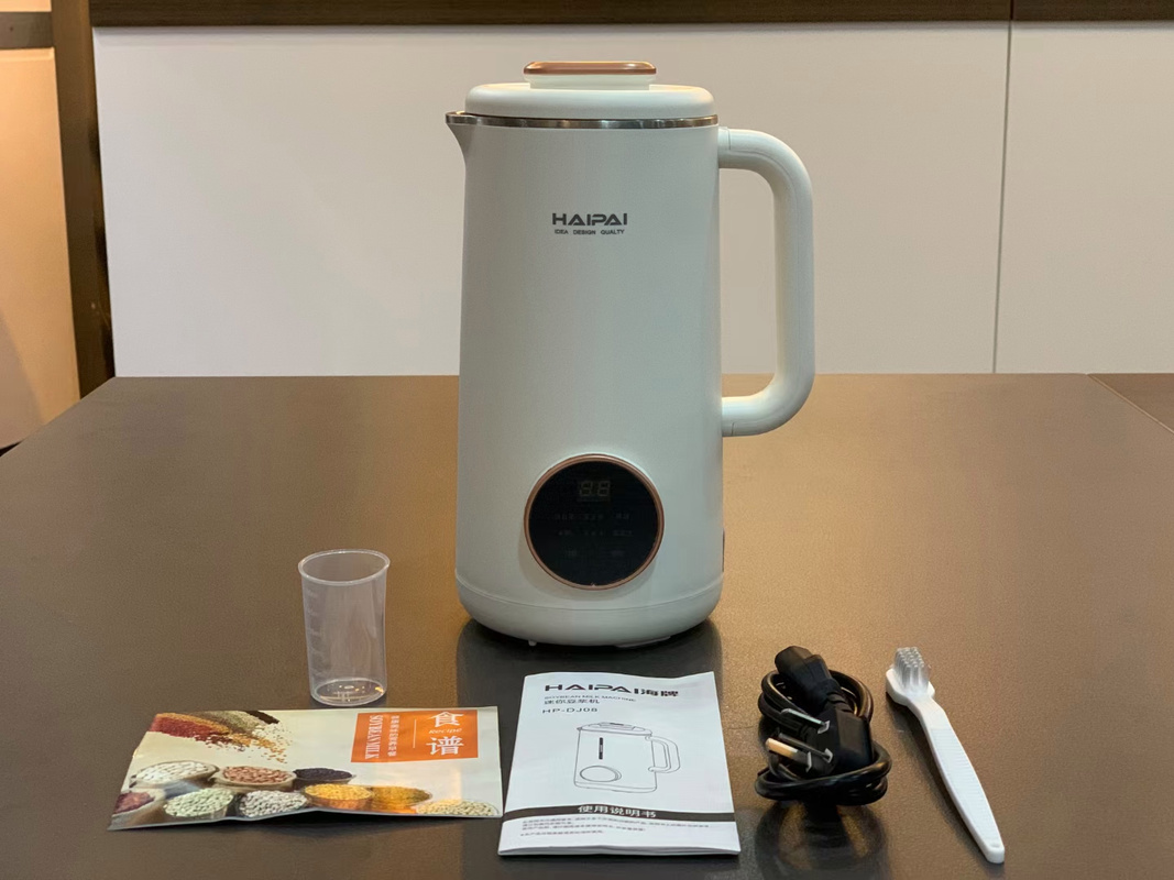 8l家庭容量,适合2-4人使用,冷饮800ml,热饮600ml #家用电器 #厨房小